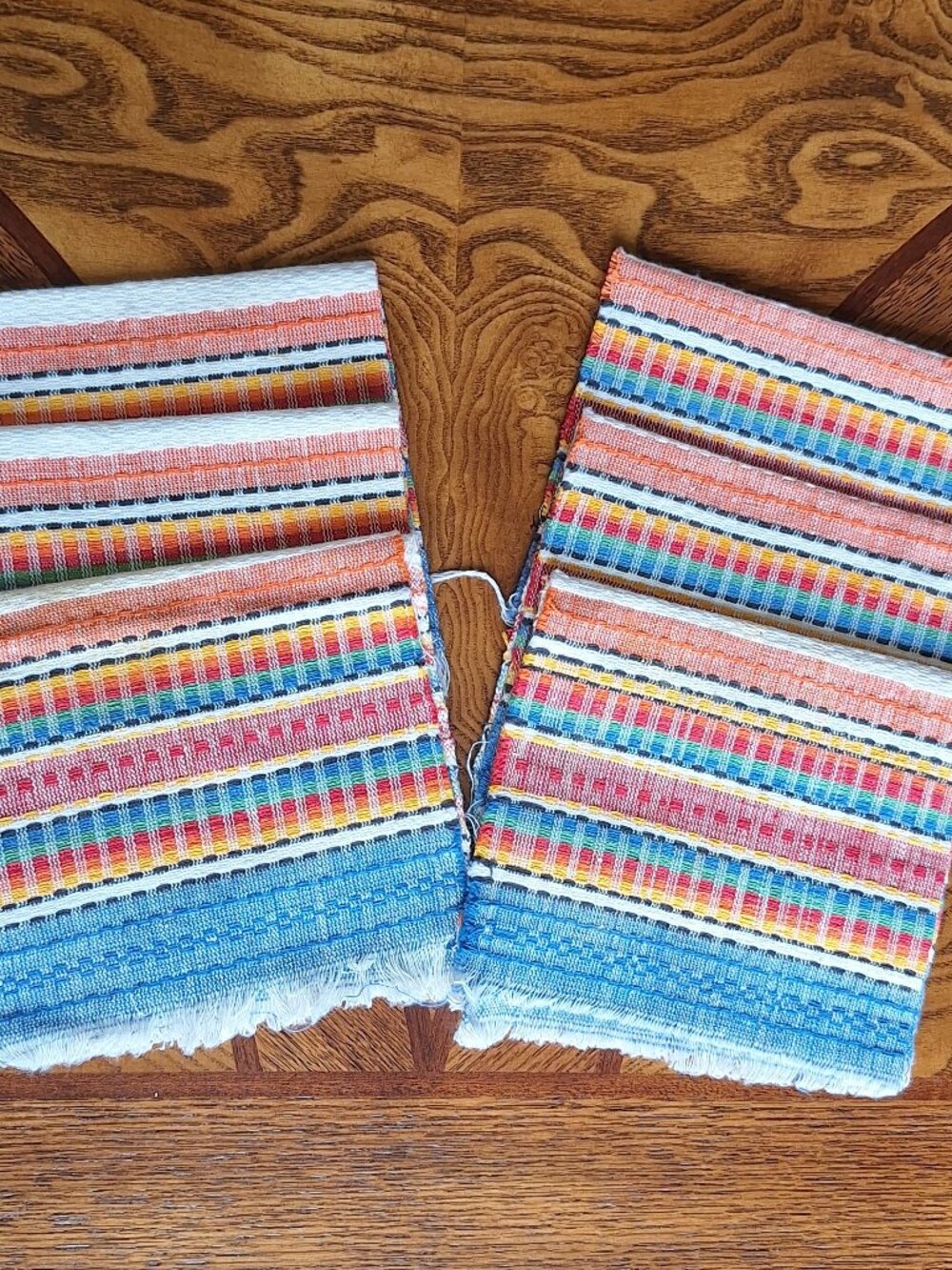 6 Colorful Matching Napkins